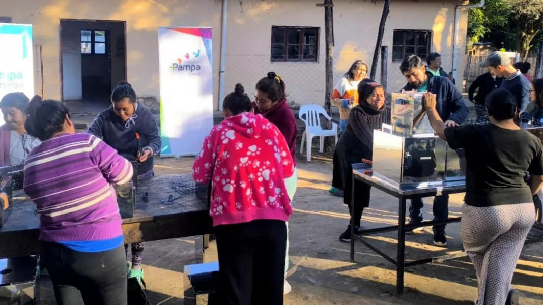 17697-nuevas-cocinas-ecologicas-para-familias-originarias-de-aguaray