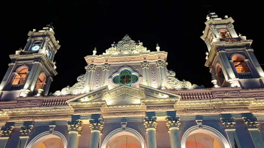 nueva-iluminacion-catedral-4-1536x864