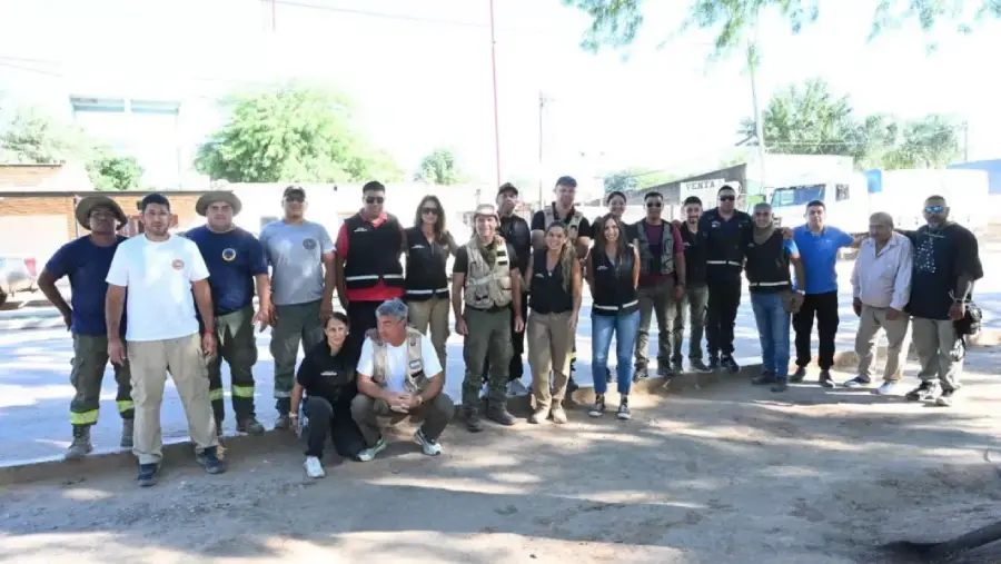 22531-saenz-superviso-el-operativo-integral-de-asistencia-aerea-terrestre-y-fluvial-por-la-crecida-del-rio-bermejo