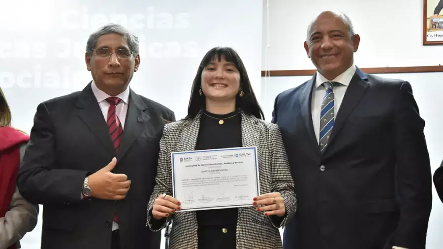 108600-se-entregaron-los-certificados-de-la-diplomatura-en-liderazgo-global-a-52-jovenes-saltenios-20260623204401