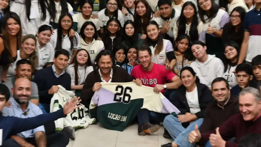 108344-foro-salta-joven-en-oran-el-gobernador-destaco-el-protagonismo-de-la-juventud-en-la-construccion-de-politicas-publicas