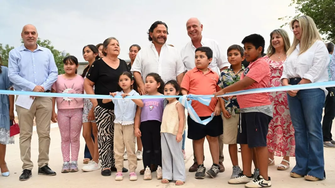 20156-saenz-inauguro-obras-en-las-lajitas