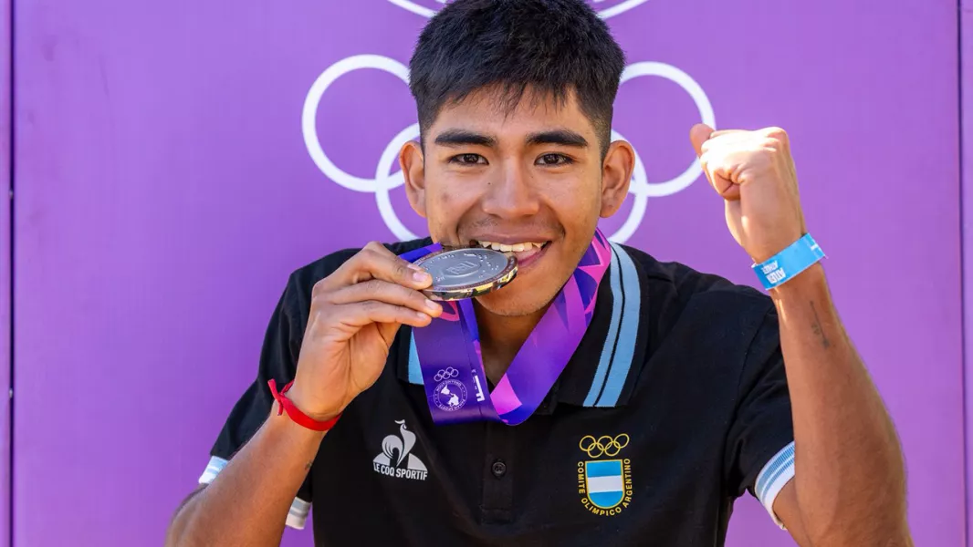 103188-mountain-bike-nicolas-reynoso-gano-la-medalla-de-plata-en-los-juegos-panamericanos-junior-asuncion-2025