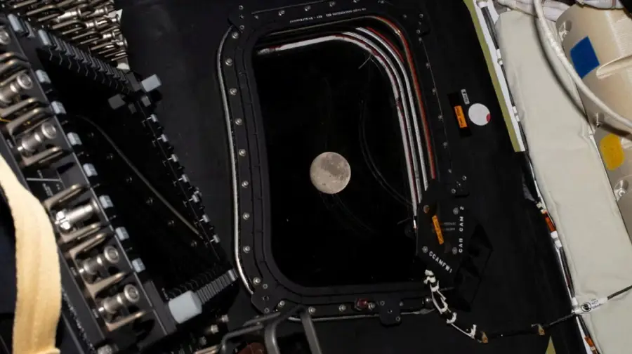la-madrugada-del-6-de-abril-llego-otro-punto-decisivo-orion-ingreso-en-la-esfera-de-influencia-lunar-foto-nasareuters-HPCIATJPVRBS5LOWYYC24ETB7I