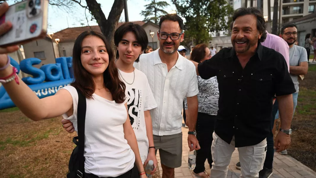 103966-el-gobernador-saenz-y-el-intendente-durand-inauguraron-el-paseo-ex-paludica