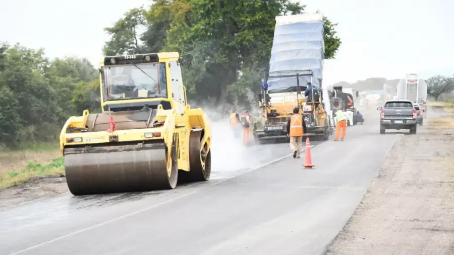 24233-saenz-destina-recursos-provinciales-para-la-repavimentacion-de-la-ruta-nacional-934-ante-la-demora-de-nacion