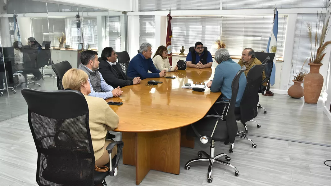 18916-gobierno-y-empresarios-trabajan-para-potenciar-la-actividad-comercial-en-el-norte-provincial