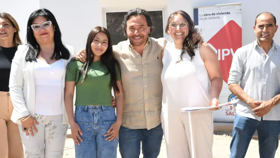 19774-con-la-entrega-de-47-viviendas-en-cafayate-la-gestion-saenz-convirtio-a-mas-de-4250-familias-en-propietarias