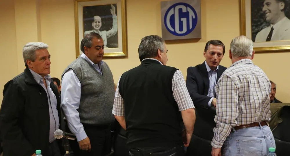 la-reunion-se-realizo-la-sede-azopardo-al-800