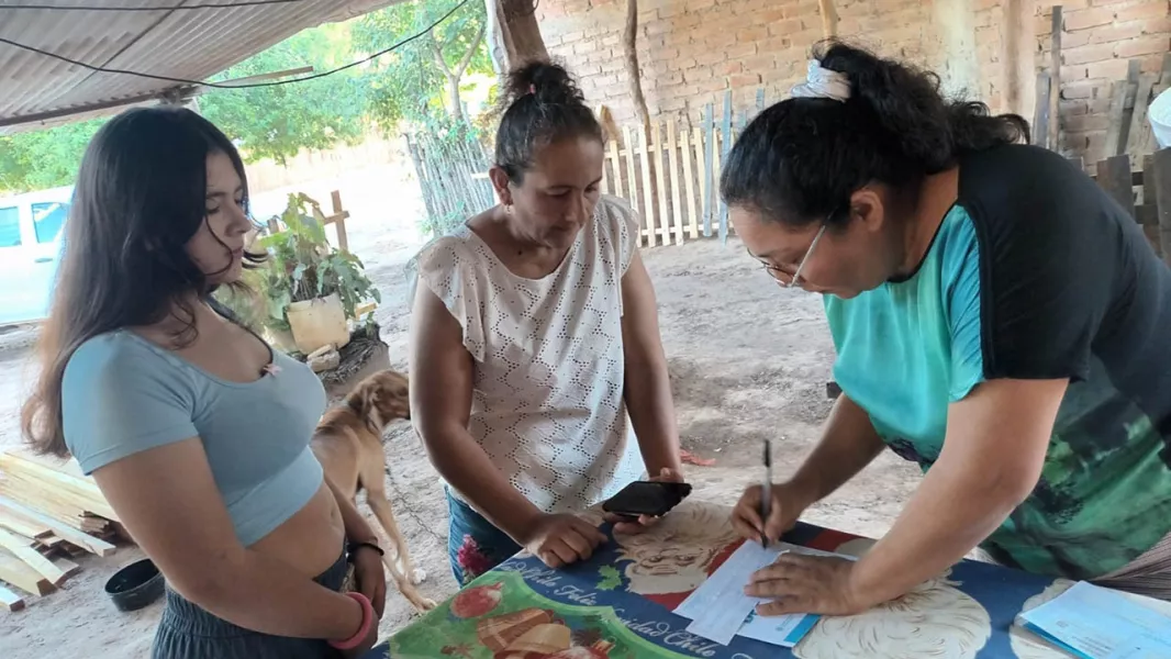 19403-se-establecio-un-cronograma-de-entrega-de-dni-en-salvador-mazza