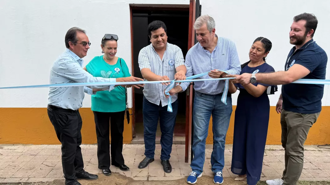 101547-el-secretario-de-las-personas-mayores-inauguro-en-aguaray-una-sede-de-la-universidad-abierta-de-la-tercera-edad