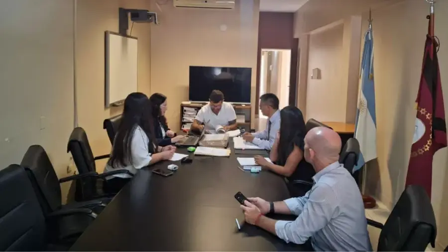 22307-licitacion-internacional-para-equipamiento-biomedico-del-hospital-san-bernardo-se-presentaron-tres-oferentes