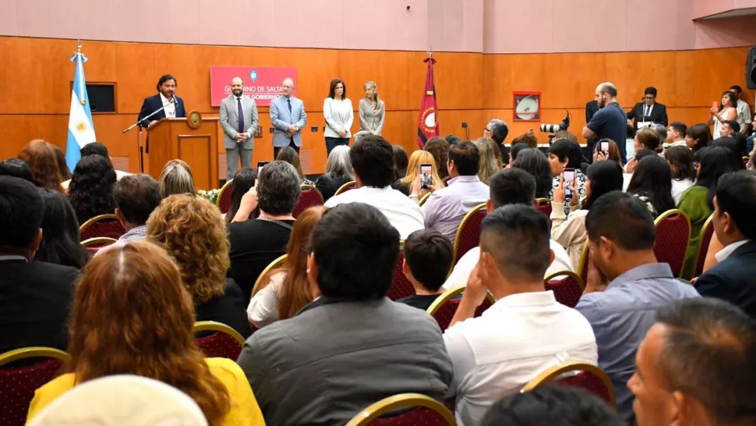 16719-saenz-reconocio-a-los-docentes-destacados-de-2025-la-educacion-es-prioridad-y-politica-de-estado