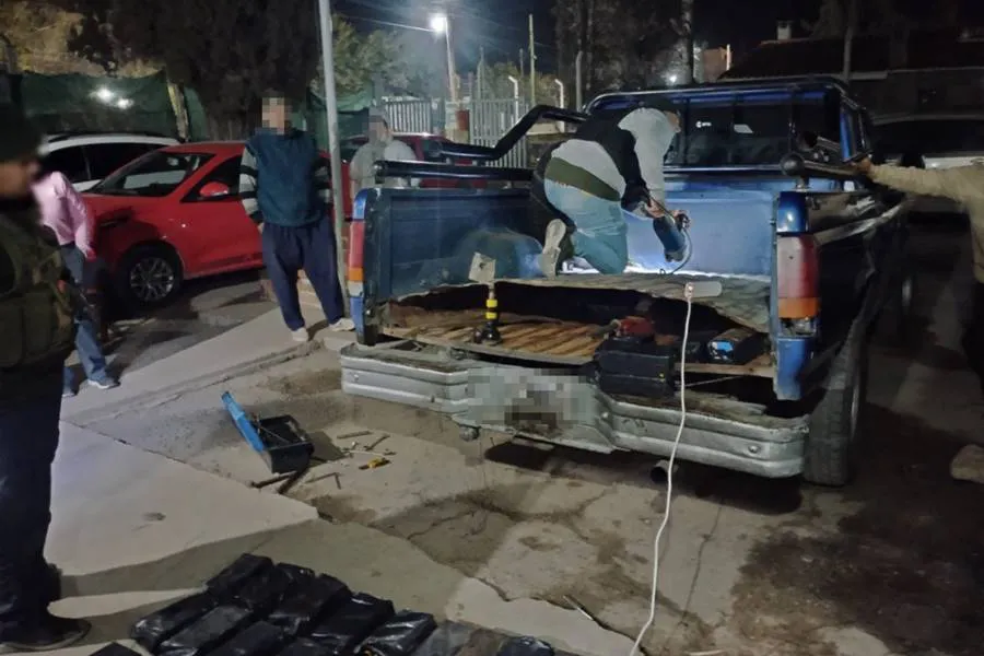 salta-cocaina-200_kilos-doble_fondo-1