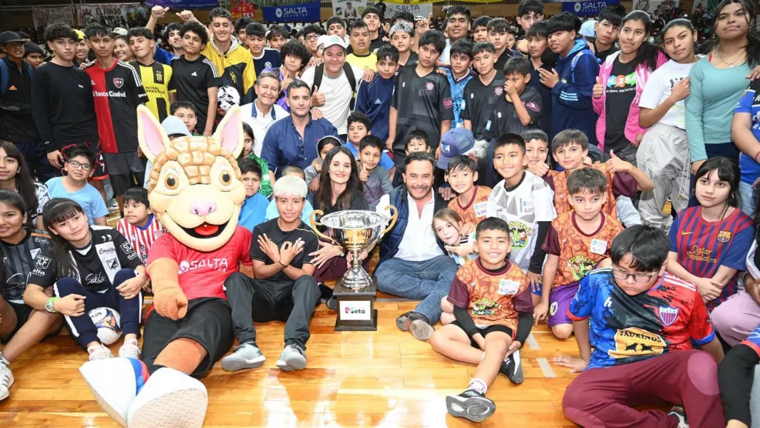 104012-saenz-dio-inicio-a-la-copa-guemes-2025-deporte-juventud-e-integracion-en-toda-la-provincia