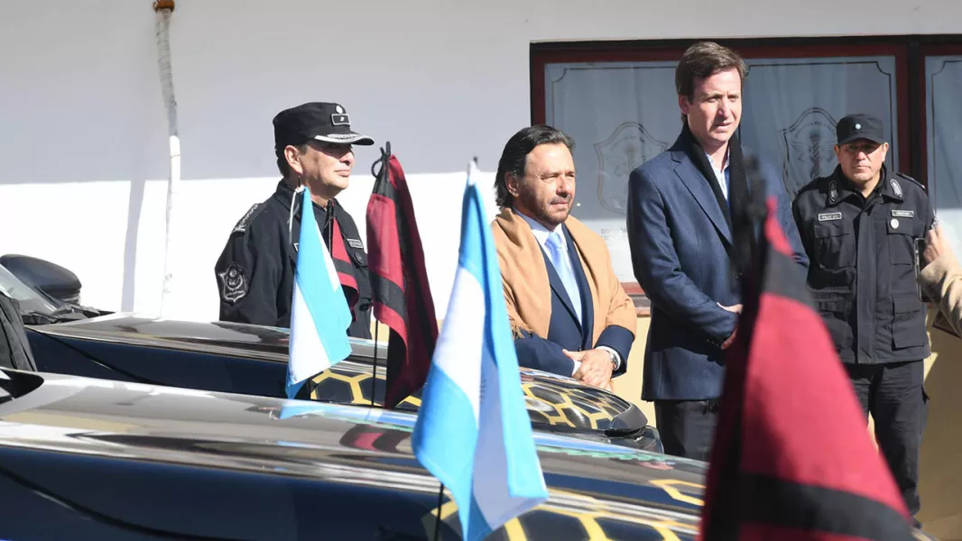 19141-saenz-la-seguridad-es-politica-de-estado-por-eso-en-mi-gestion-renovamos-casi-el-50-del-parque-automotor-policial