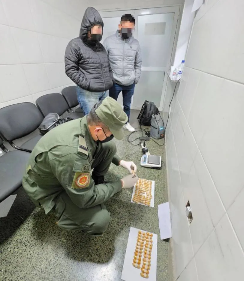 capsuleros-tucuman-0001