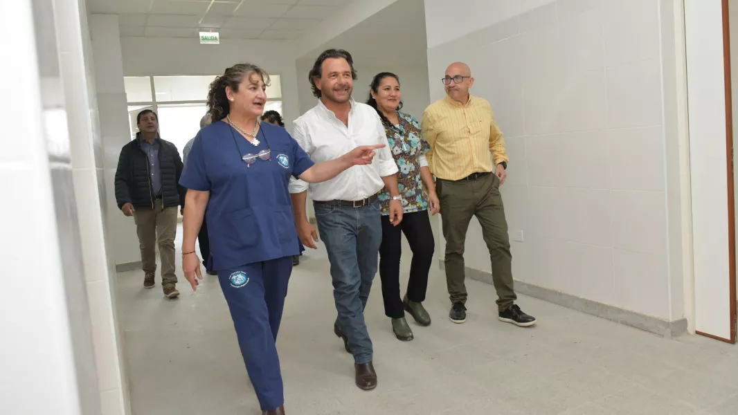 17153-el-hospital-de-rosario-de-la-frontera-sumara-64-camas-y-nuevo-edificio-para-el-de-el-potrero-saenz-verifico-las-dos-obras