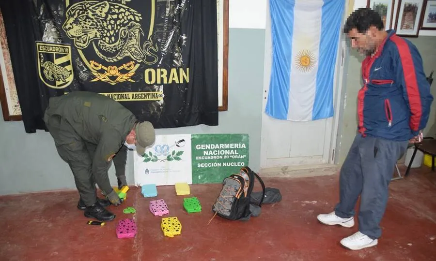 ocho_kilos_cocaina_en_globos-salta-5