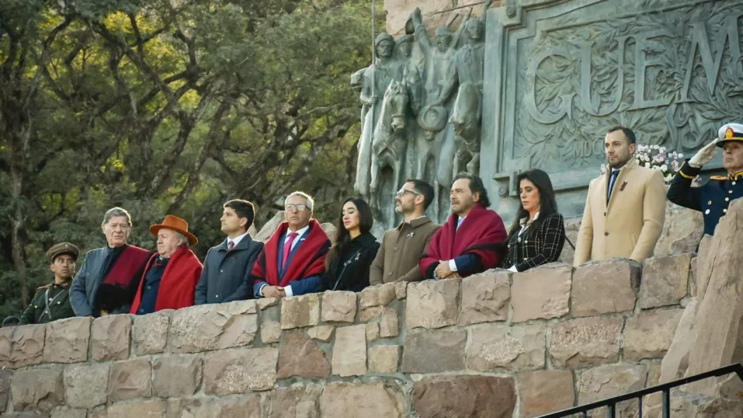 17940-el-gobernador-saenz-presidio-el-204-aniversario-de-guemes-un-legado-de-coraje-valentia-y-lealtad-a-su-pueblo