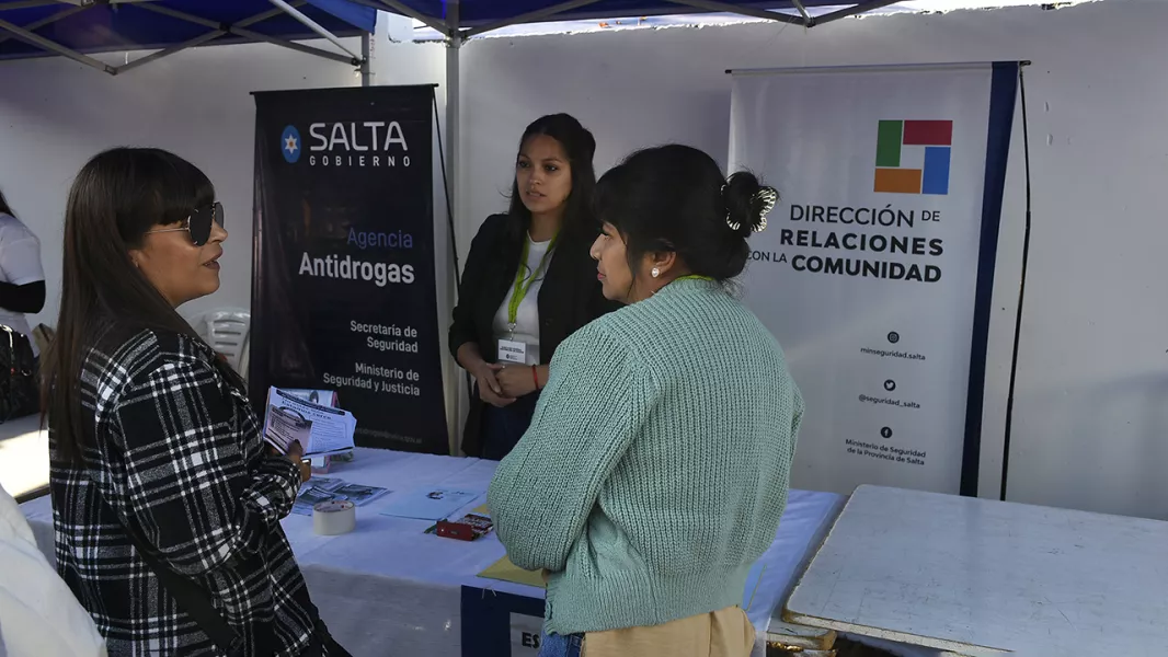 11844-el-gobernador-saenz-en-nueva-edicion-de-la-muni-en-tu-barrio