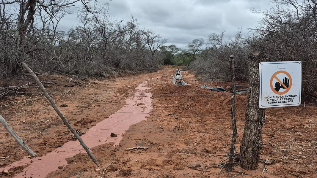 101802-el-gobierno-dispuso-medidas-para-controlar-la-situacion-del-pozo-petrolero-en-pichanal