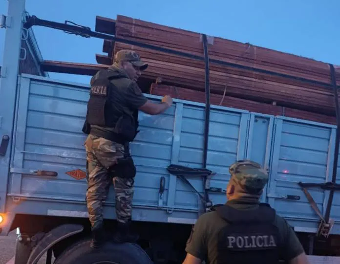 WhatsApp-Image-2026-01-23-at-00.02.26-696x925