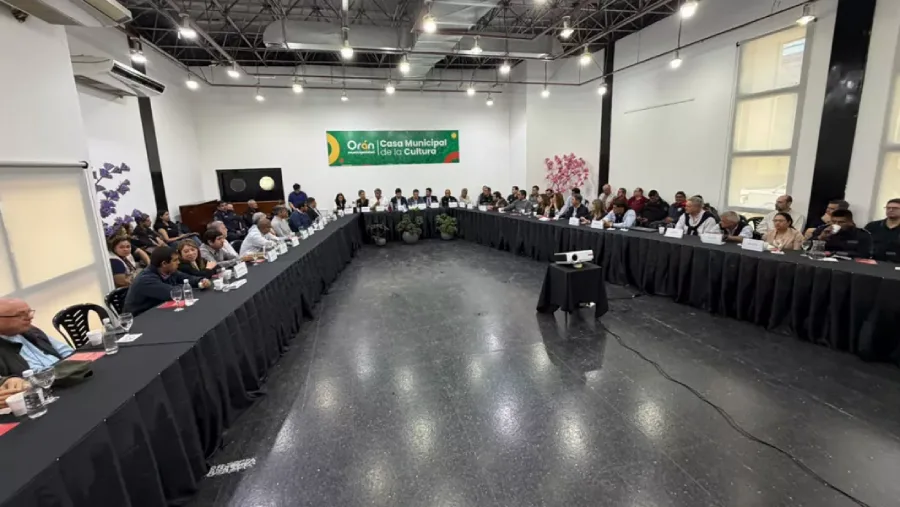 109730-el-comite-de-emergencia-climatica-se-reunio-en-oran-con-representantes-de-los-departamentos-de-san-martin-y-rivadavia