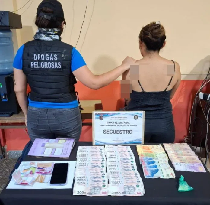 WhatsApp-Image-2025-11-28-at-22.02.27-696x678