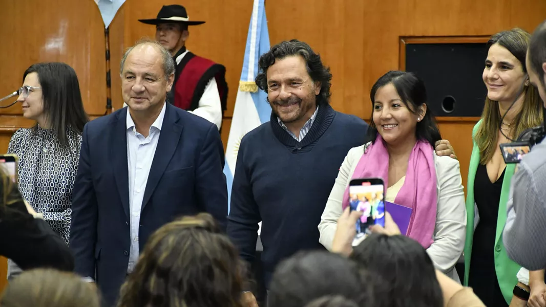 11783-gustavo-saenz-entrego-herramientas-a-42-emprendedores-inclusion-oportunidades-igualdad-para-progresar