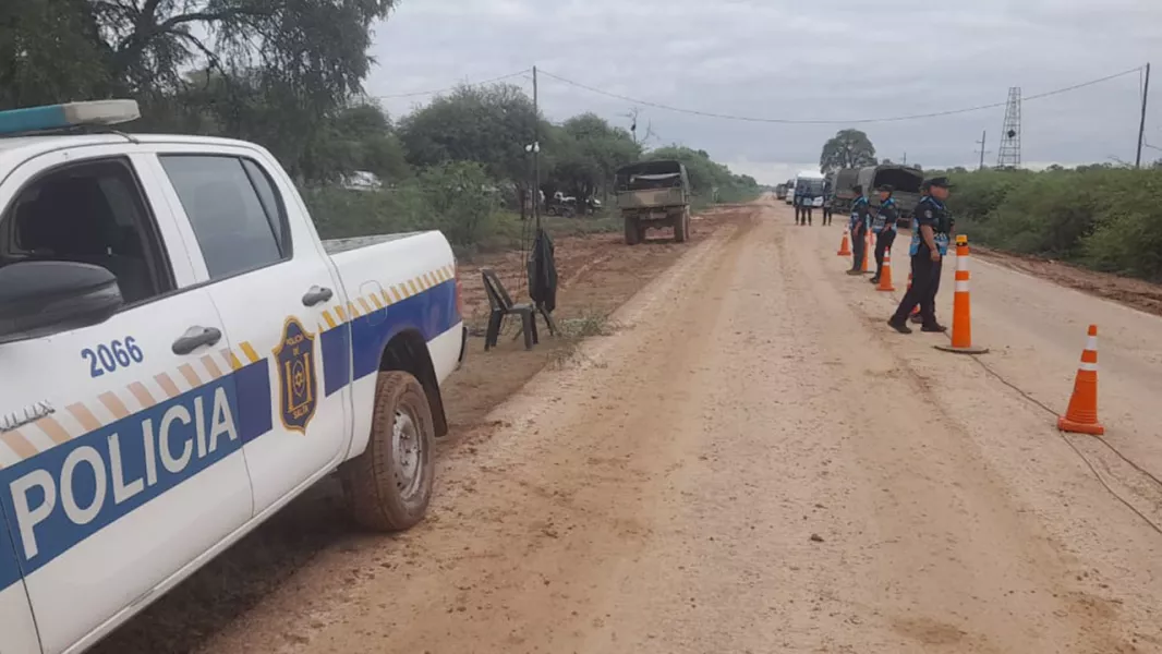 11165-asistencia-permanente-a-personas-afectadas-por-el-desborde-del-pilcomayo