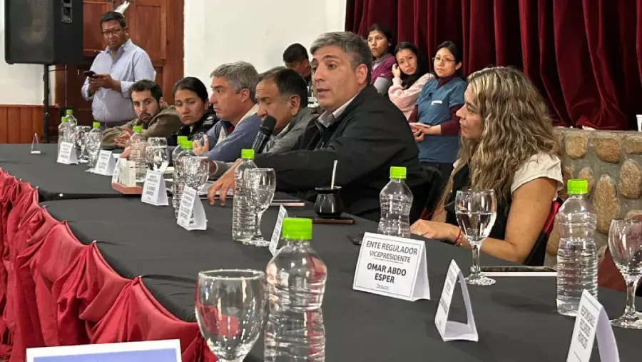 24901-el-comite-de-emergencia-climatica-coordino-acciones-preventivas-con-intendentes-del-valle-calchaqui