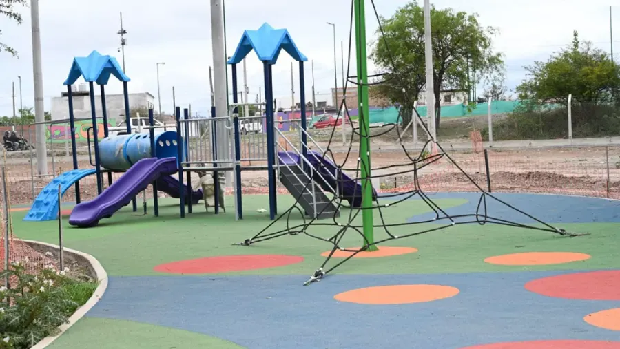 25292-saenz-y-durand-supervisaron-obras-estrategicas-en-la-zona-sudeste-de-la-ciudad