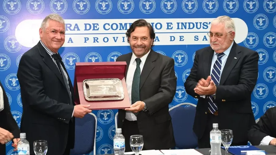 25526-gustavo-saenz-en-el-aniversario-de-la-camara-de-comercio-e-industria-de-salta