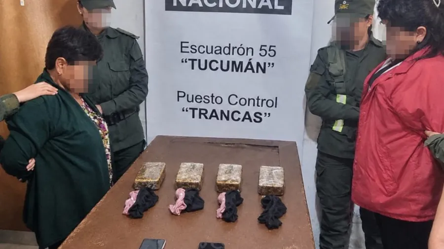 Tucumán: Detienen a dos mujeres que transportaban más de 4 kilos de cocaína adosados al cuerpo