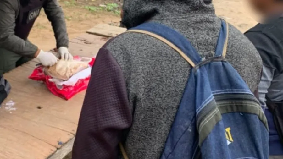 Escondió 3 kilos de cocaína dentro de un paquete de jabón en polvo