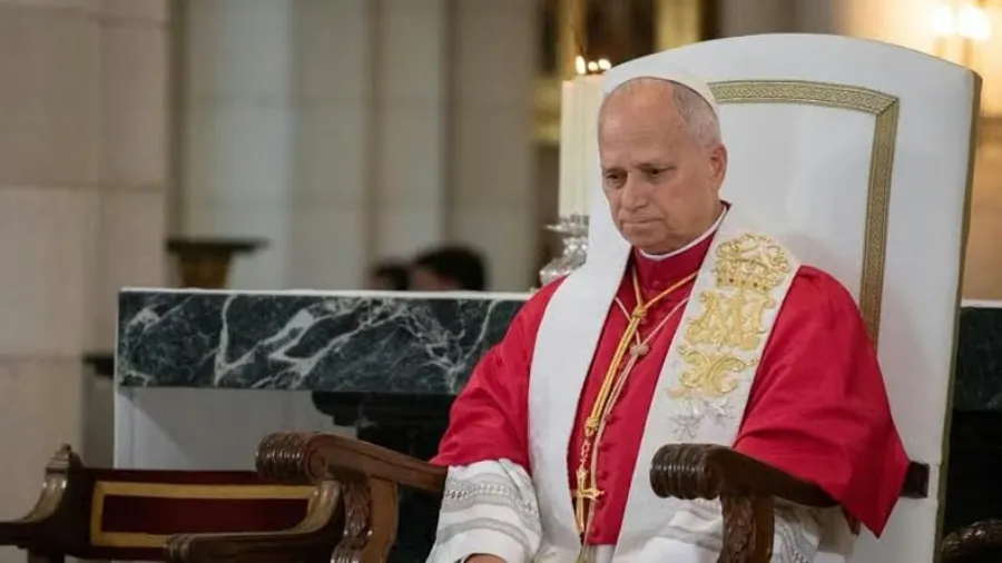El Vaticano confirmó que al papa León XIV le extirparon un tumor canceroso del pulmón
